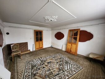 Na predaj starší rodinný dom, pozemok 246 m2, Zliechov. - 11