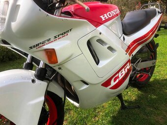 Honda CBR 600F, PC19, Hurican, 25kw v TP - 11