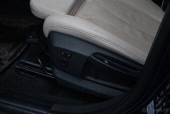 BMW X1 xDrive18d xLine, 110kW (2017) - 11