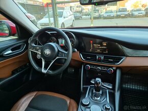 Alfa Romeo Giulia 2.2 Diesel 180 AT Super - 11