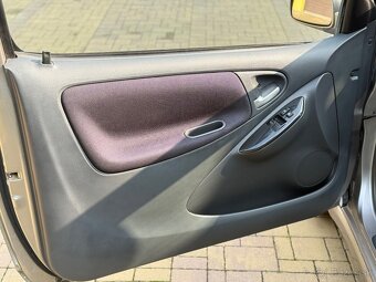 Toyota Yaris TS 1.5 VVTI - 11