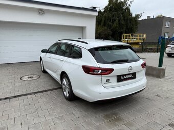 Opel Insignia sports tourer - 11