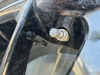 Nove zimne kolesa 5x114,3 r18 Carmani 225/40 r18 dot2024 - 11