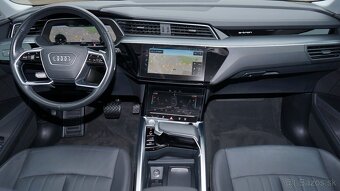 Audi e-tron 55 quattro S-Line | 300 kW (408 PS) - 11