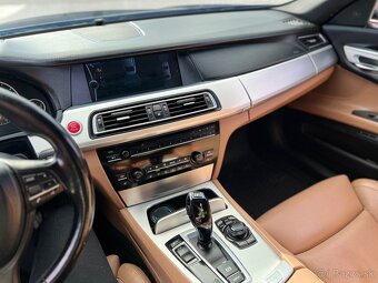 BMW F01 730d - 11
