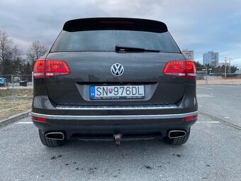 VW Touareg 3,0 TDI 4x4 - 11