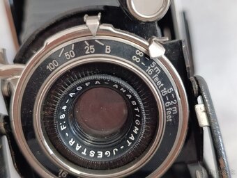 Historický měchový fotoaparát Agfa Billy Record - 11