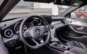 Mercedes-Benz C400 trieda Sedan 4matic A/T - 11