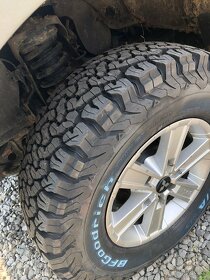 MITSUBISHI L200 2,5 DID - 11