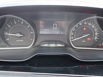 Peugeot 208 1.2i 60kW PURETECH ACTIVE - 11