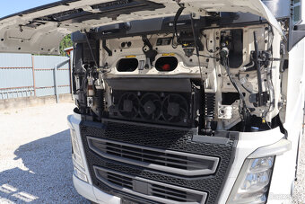Volvo FH 460 EURO 6 STANDARD,NEZAVISLA KLIMA,ACC - 11