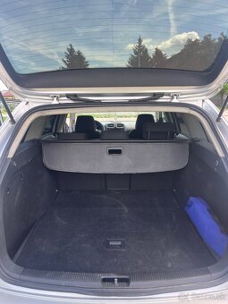 Volkswagen Golf 6, r. 2010, 1.6 TDI - 11