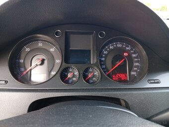 Volkswagen Passat 4Motion (4x4) - 11