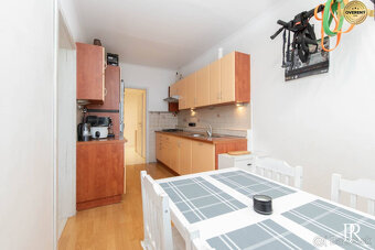 ZARIADENÝ 3-IZB. BYT, GEN.SVOBODU, 72 M2, TRENČÍN - 11