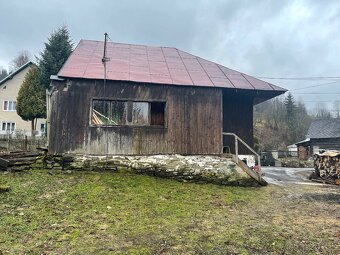 Drevenica s pozemkom - 11