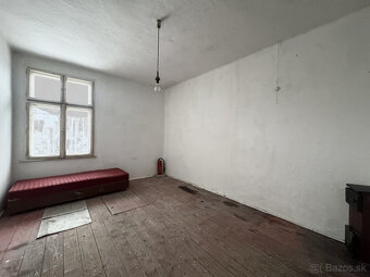 Na predaj staromestský dom v centre Kysuckého Nového Mesta - 11