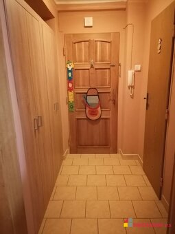 Predaj - pekný 2 izbový byt - 11