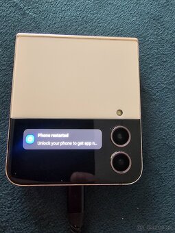 SAMSUNG Z FLIP 4 NA DIELY - 11