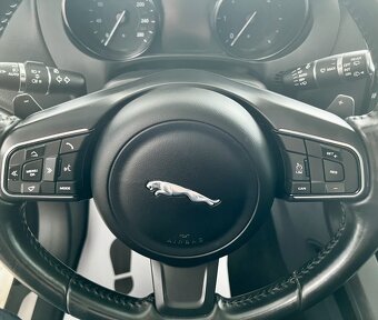 Jaguar F-Pace 2.0D 4x4 Automat, SK ŠPZ, Serv.kniha, AKCIA - 11