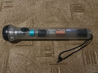 Predám bezbatériové baterky - 11