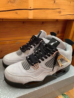 Jordan 4 CUSTOM - 11