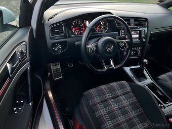 Volkswagen Golf GTI-162kw-2014-manual - 11