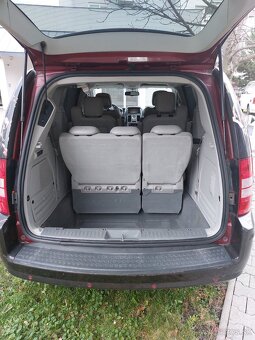 Grand Voyager Chrysler - 11