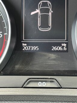 Volkswagen Golf 7 1.6 TDI - 11