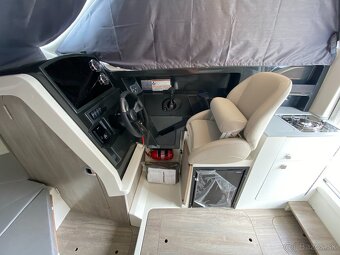 QUICKSILVER Activ 705 WEEKEND + MERCURY F 225 V6 EFI EXLPT D - 11