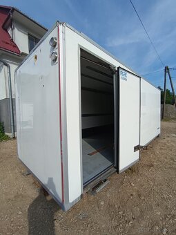 Skladový kontajner / izotermický kontajner / automobilový ko - 11