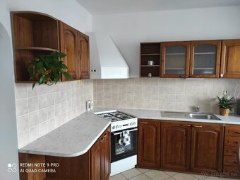 Prenájom 3-izbový byt Levoča - 11