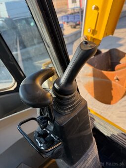 New holland B115 / 2024 joystic , traktor bager - 11