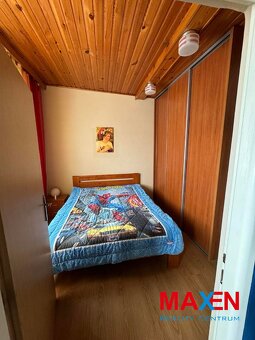 PREDAJ: 5. izb. rodinný dom - 30 km od KOŠÍC - MEDZEV - 11