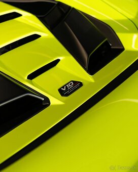Lamborghini Huracán Tecnica | MR Collection 1/18 - 11