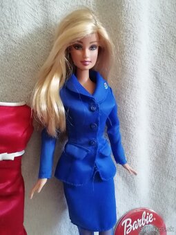 Barbie s oblečením - 11