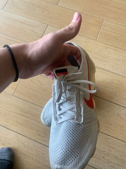 Nike VaporMax - 11