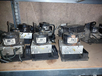 Náhradní díly Nissan Pathfinder R51 - 11