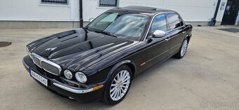 2005 Jaguar XJ8 L 4.2 V8 - 11
