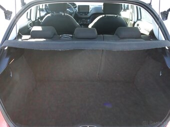 Peugeot 208 - 11