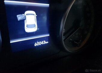 Hyundai i30 1.5-V ZÁRUCE-1.MAJ-NAVI-KAMERA - 11