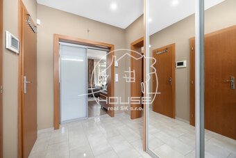 PREDAJ:rodinný dom,bazén,sauna,,BAIV Záhorská Bystrica - 11