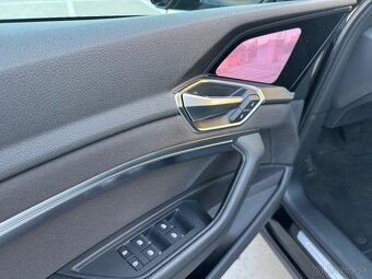 AUDI E-TRON 50 QUATTRO S-LINE SPORTBACK - 11