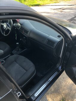 Golf 4 - 11