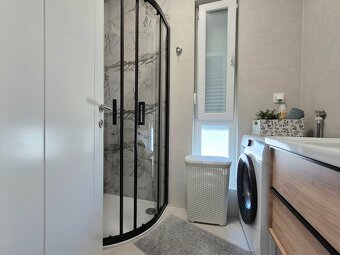 Luxusne kompletne zariadený 3-izb. apartmán, Chorvátsko - 11