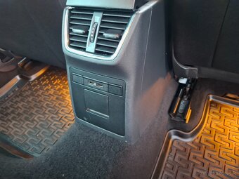 ŠKODA OCTAVIA KOMBI 2,0CR TDI STYLE 4x4,2017,110kw - 11