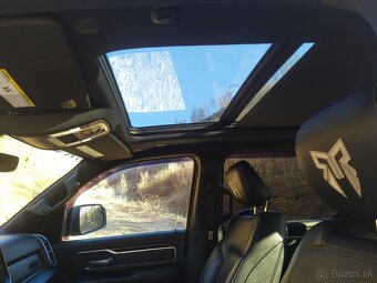 Dodge RAM Rocky Ridge - 11