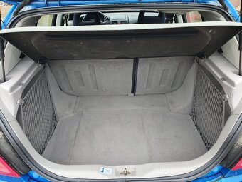 Nissan Almera 1,5 - 11
