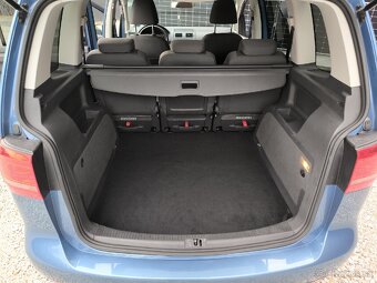 VW Touran 2.0TDi 103kw | Ťažné | VELKÝ SERVIS | MANUÁL - 11
