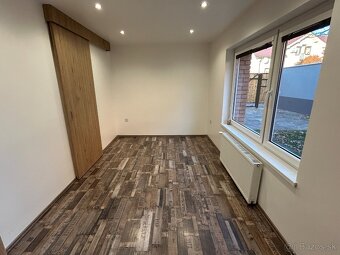 PRENÁJOM MODERNÝ RODINNÝ 3 IZBOVÝ DOM VAJNORY, KONCOVÁ UL., - 11