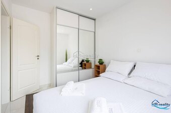 Krásny apartmán v Starej Novalji, 2 rada od mora - 11